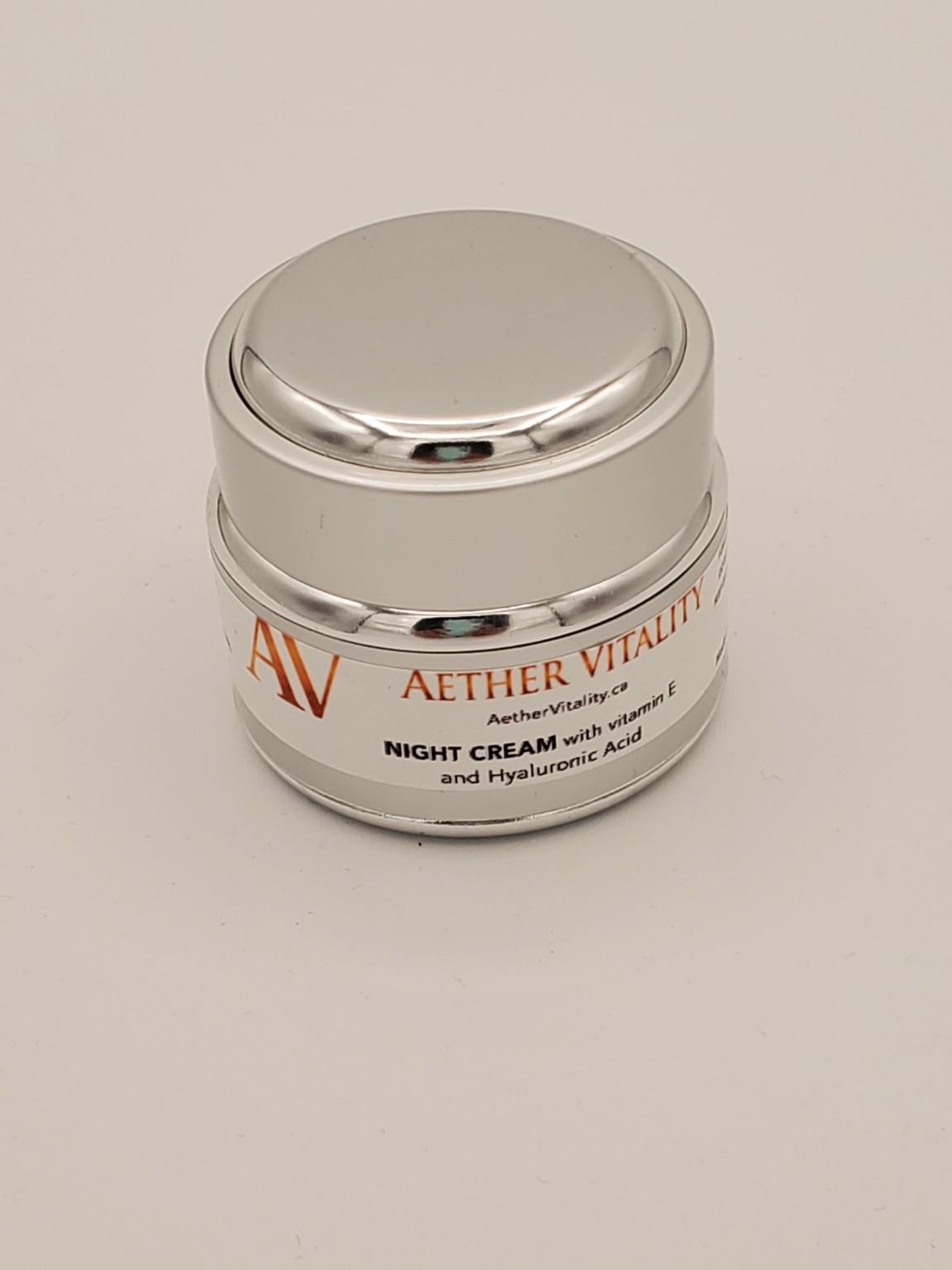 Aether Vitality Night Cream with vitamin E and hyaluronic acid